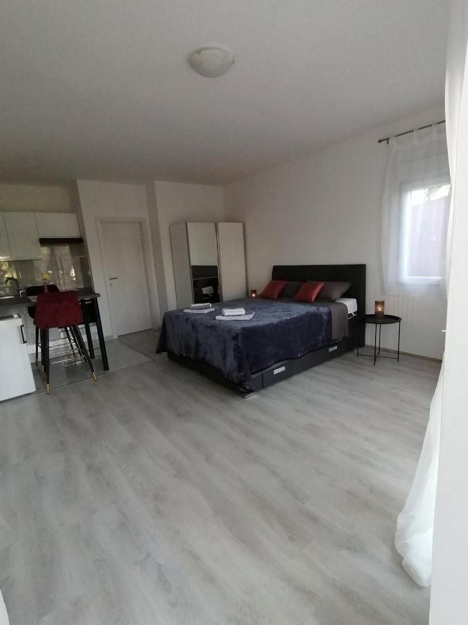 Leona Apartment Vidikovac, Πούλα Εξωτερικό φωτογραφία